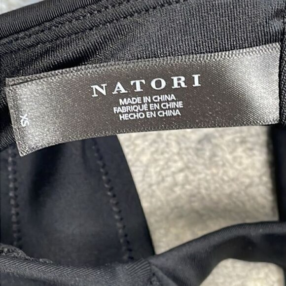 New Natori Impulse Racerback V Back Sports Bra Black Unpadded Athleisure XS - Picture 9 of 10